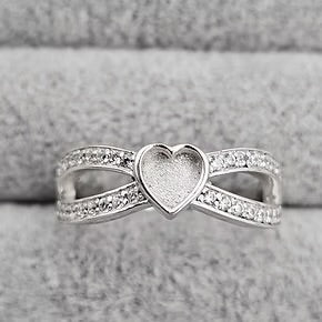 Single Heart Infinity Ring