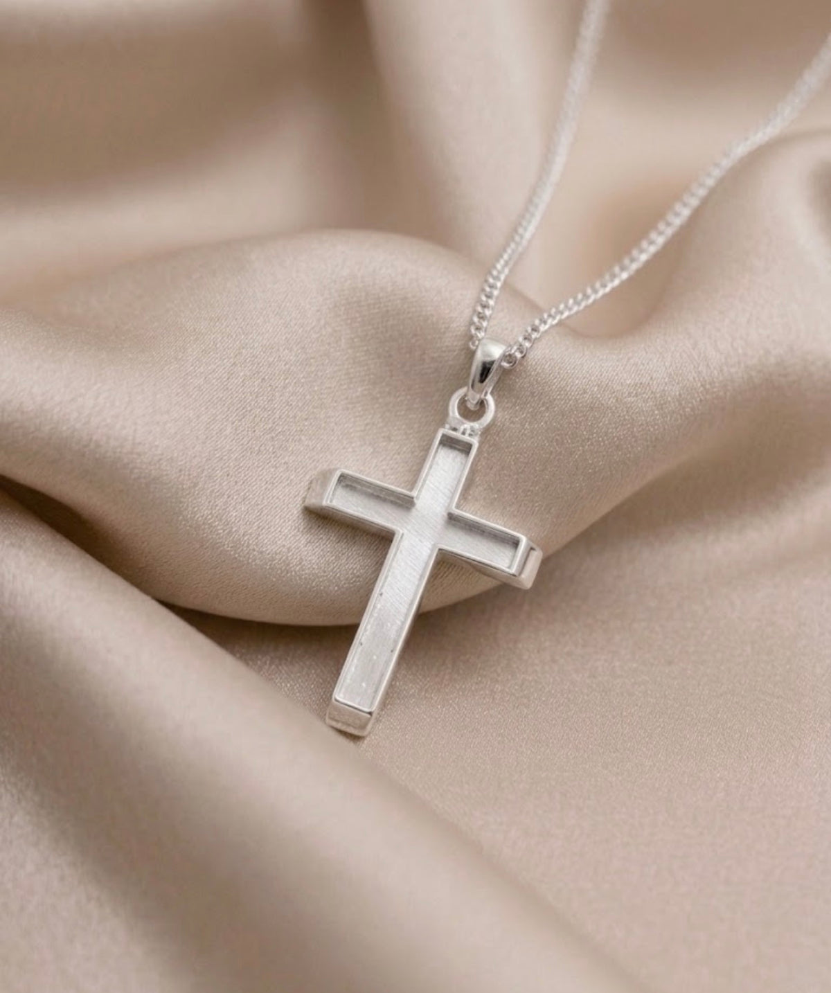 The faithful Cross Pendant