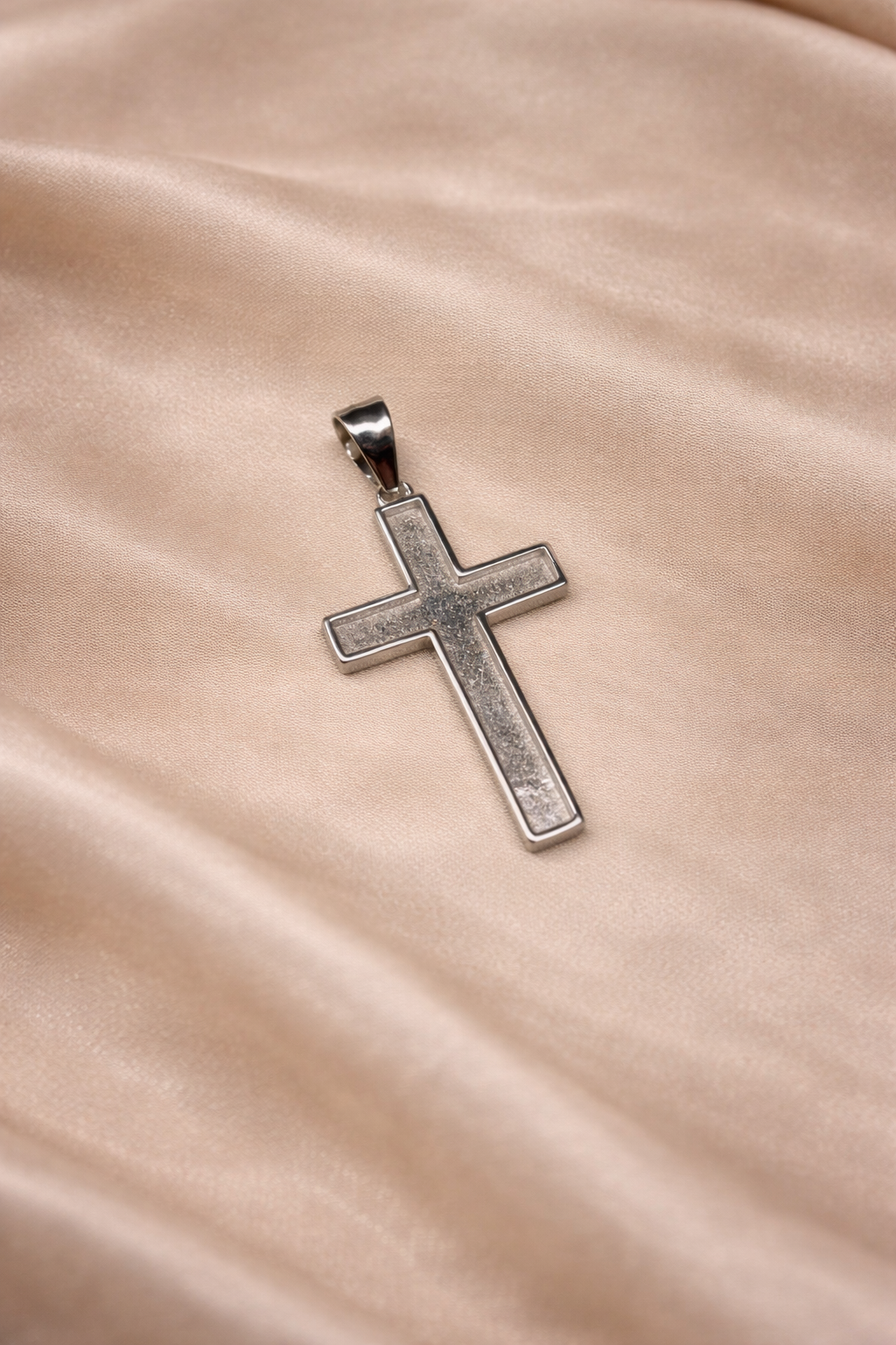 The faithful Cross Pendant