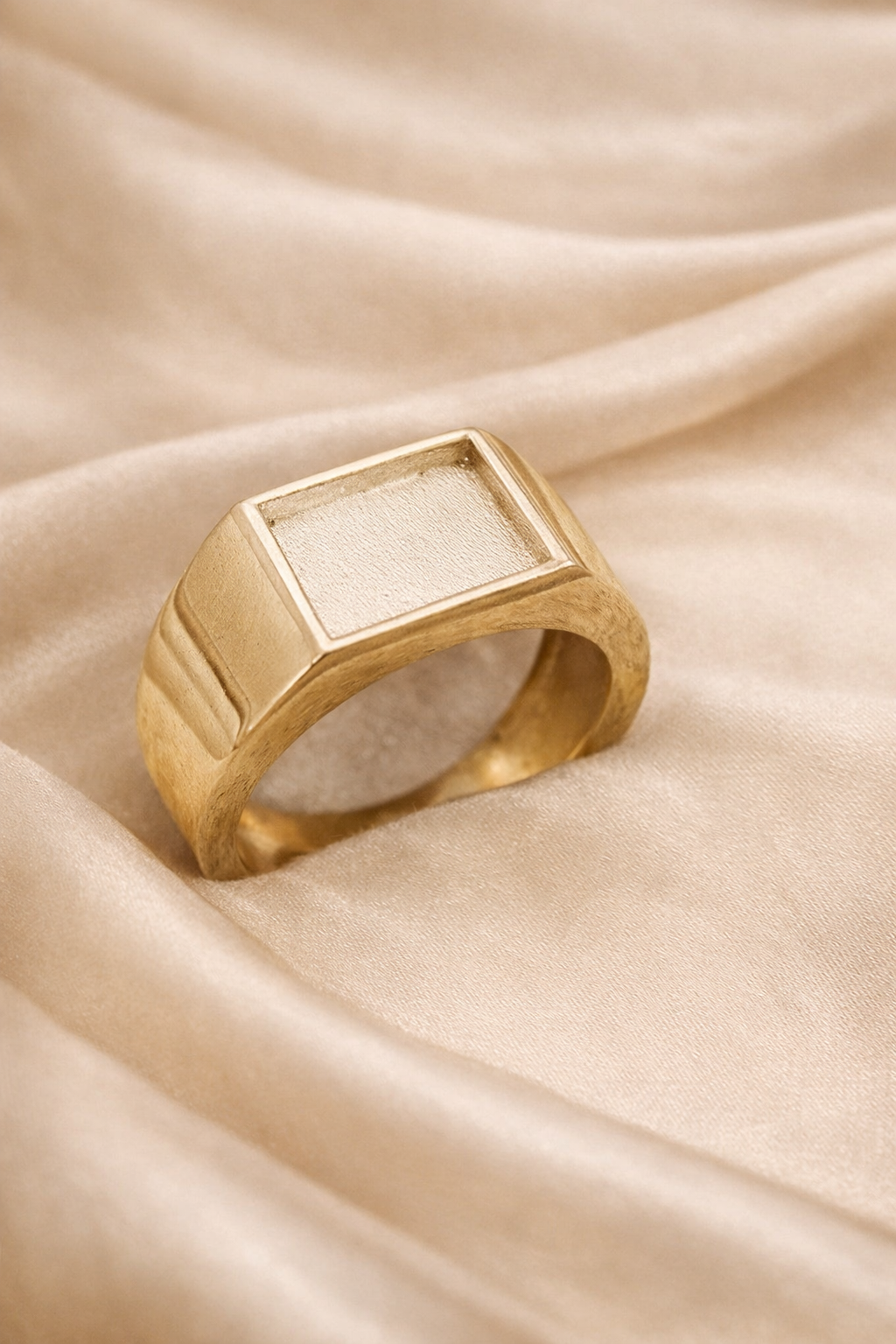 Chunky Rectangular Ring