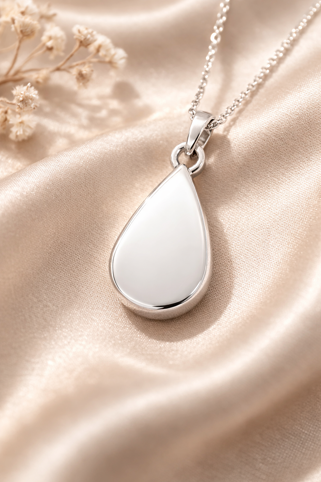 Simple Tear Drop Pendant
